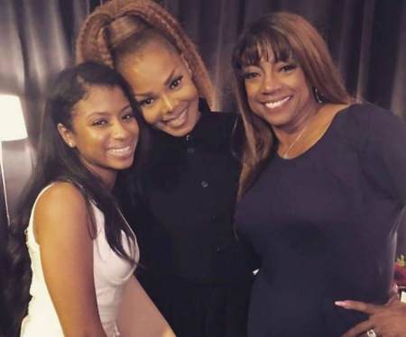 Bern Nadette Stanis daughters